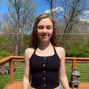 Cute black cropped halter